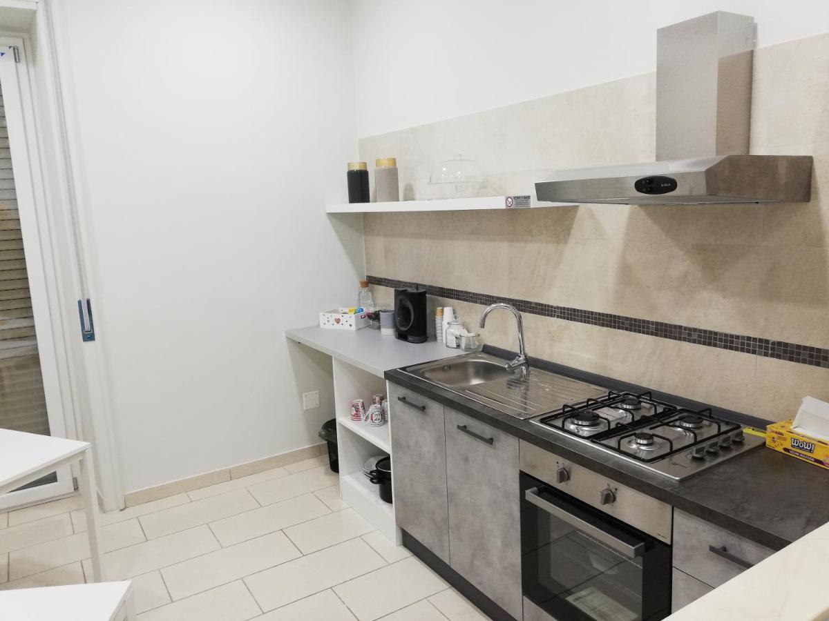 Bed and Breakfast Binario 3 Эболи Экстерьер фото